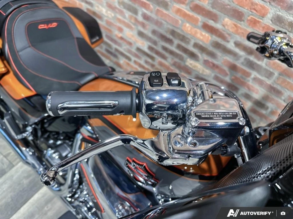 2026 Harley-davidson Cvo Street Glide alt