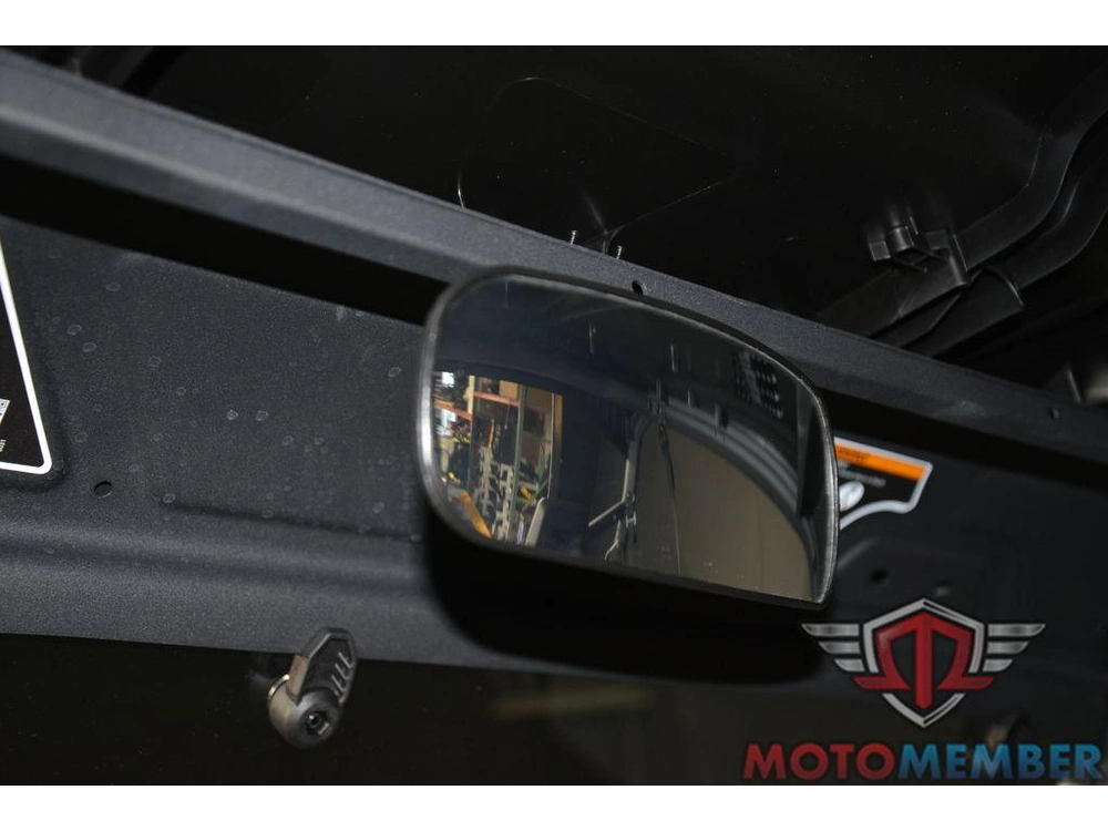 2025 Can-am Defender Hd9 alt