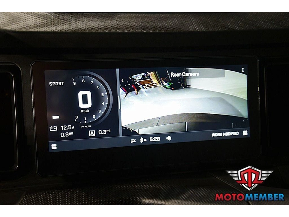 2026 Can-am Defender Max Xt Hd11 With 10.25 In. Infotainment alt