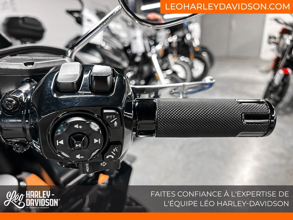 Harley-davidson Fltrx Road Glide 2024 alt