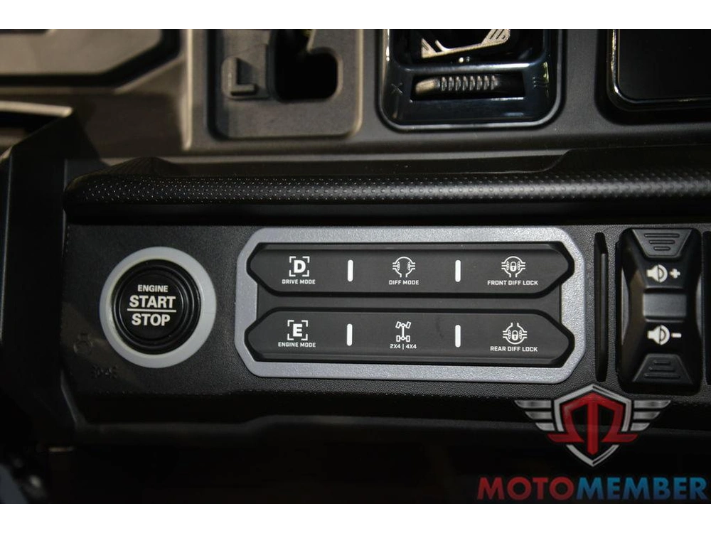 2026 Can-am Defender Max Lone Star Cab Hd11 alt