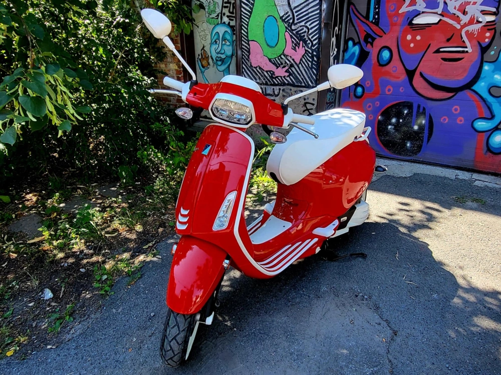 Vespa Sprint 150cc Spécial Édition Mecamoto 2023 alt