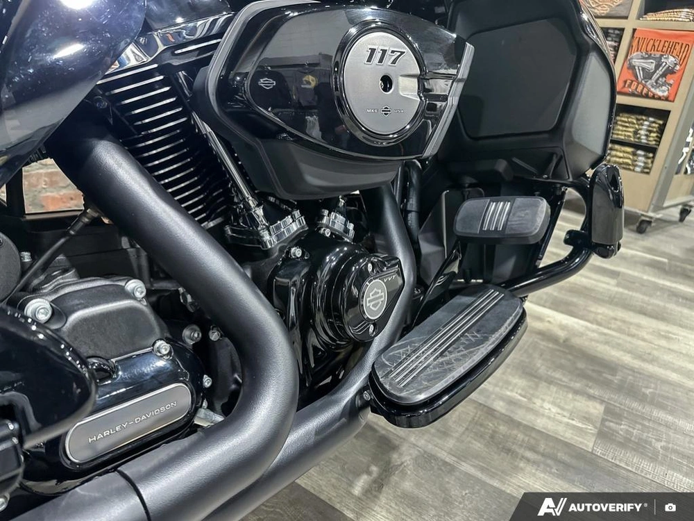 2026 Harley-davidson Road Glide Limited alt