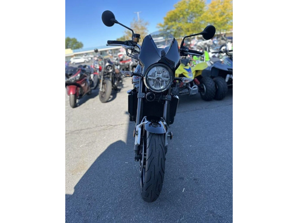 2024 Kawasaki Z900rs Abs alt