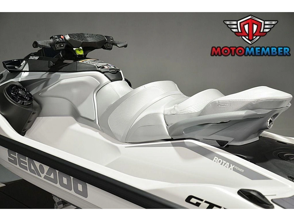 2026 Sea-doo Gtx™ Limited 325 White Pearl Premium alt