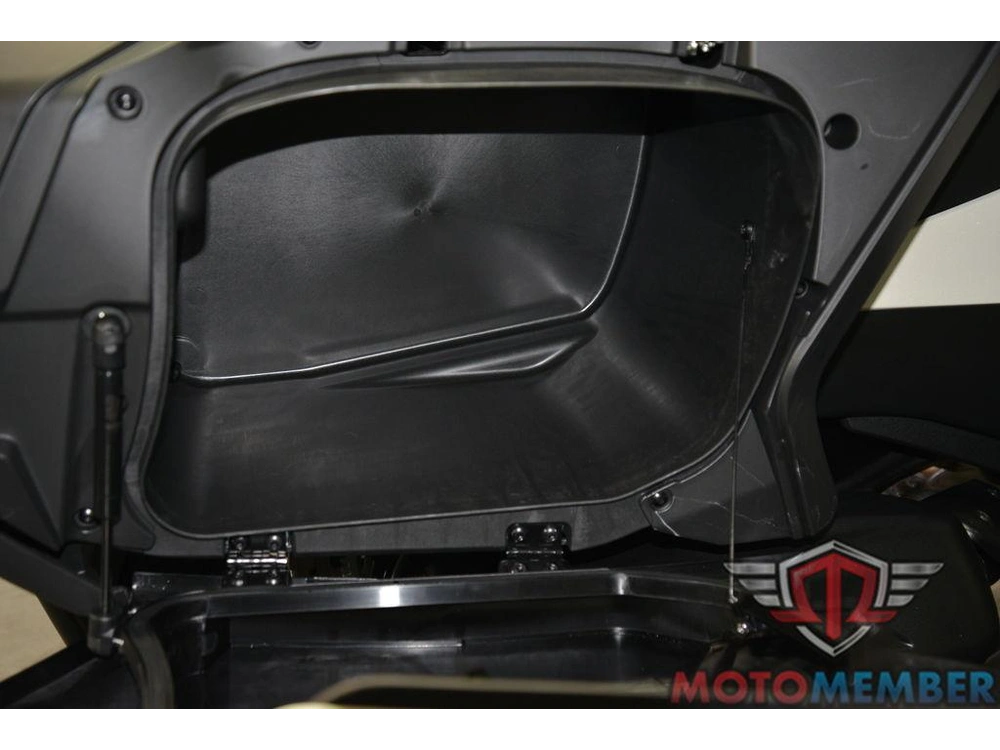 2026 Can-am Spyder Rt alt