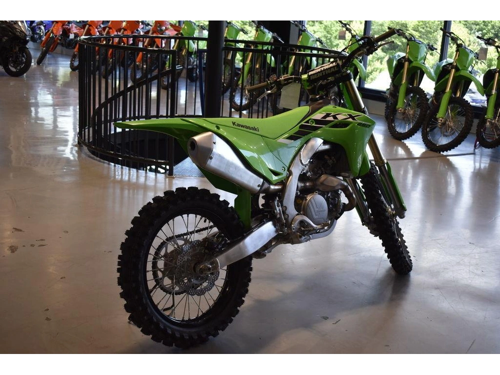 2025 Kawasaki Kx™450 alt