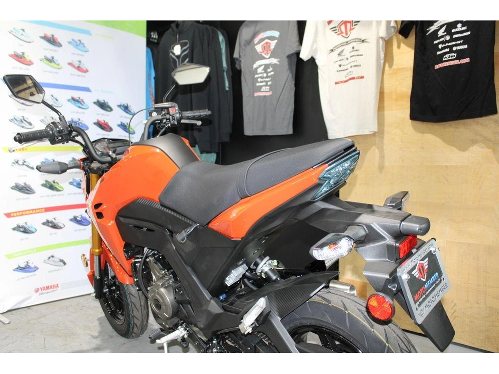 2025 Kawasaki Z125 Pro alt