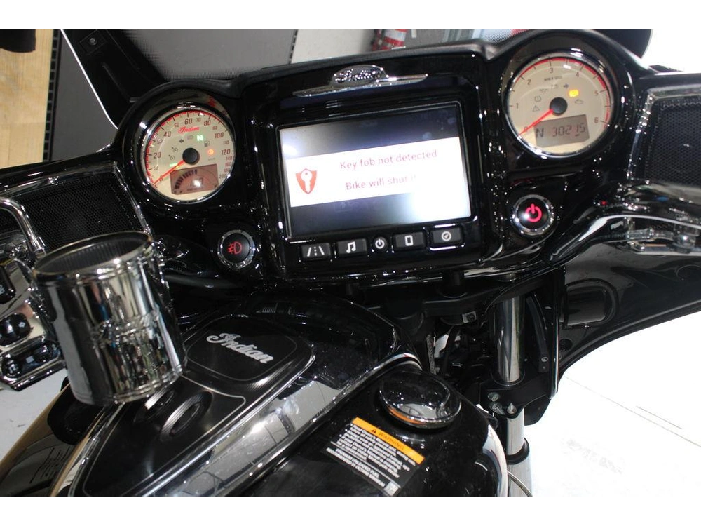 2019 Indian Motorcycle Roadmaster, Thunder Black , 49st Base alt