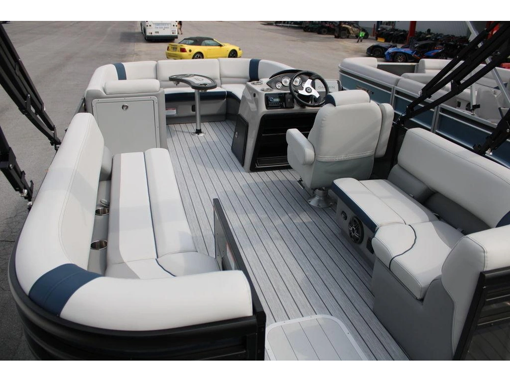 2025 Suncatcher Select 320rcx alt