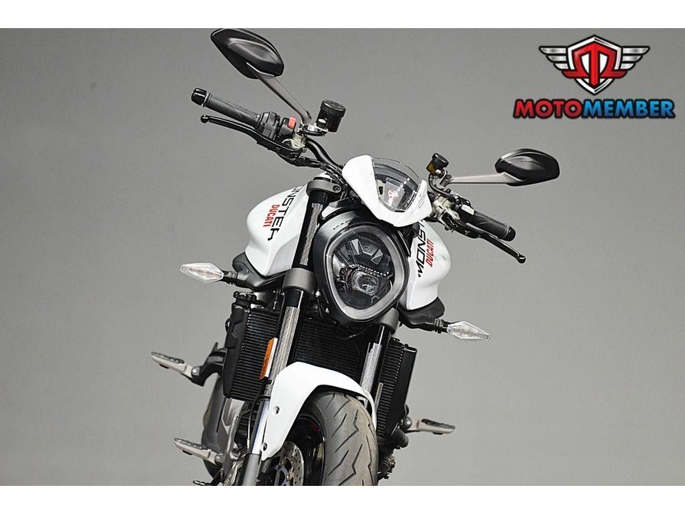 2024 Ducati Monster Plus Iceberg White alt