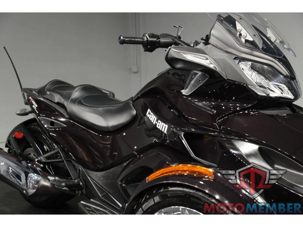 2014 Can-am Spyder® St Limited Se5 alt