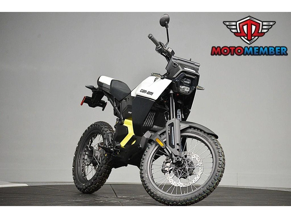 2025 Can-am Origin White alt