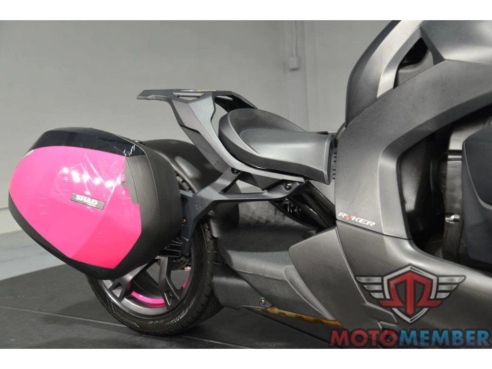 2020 Can-am Ryker 900 Ace™ alt