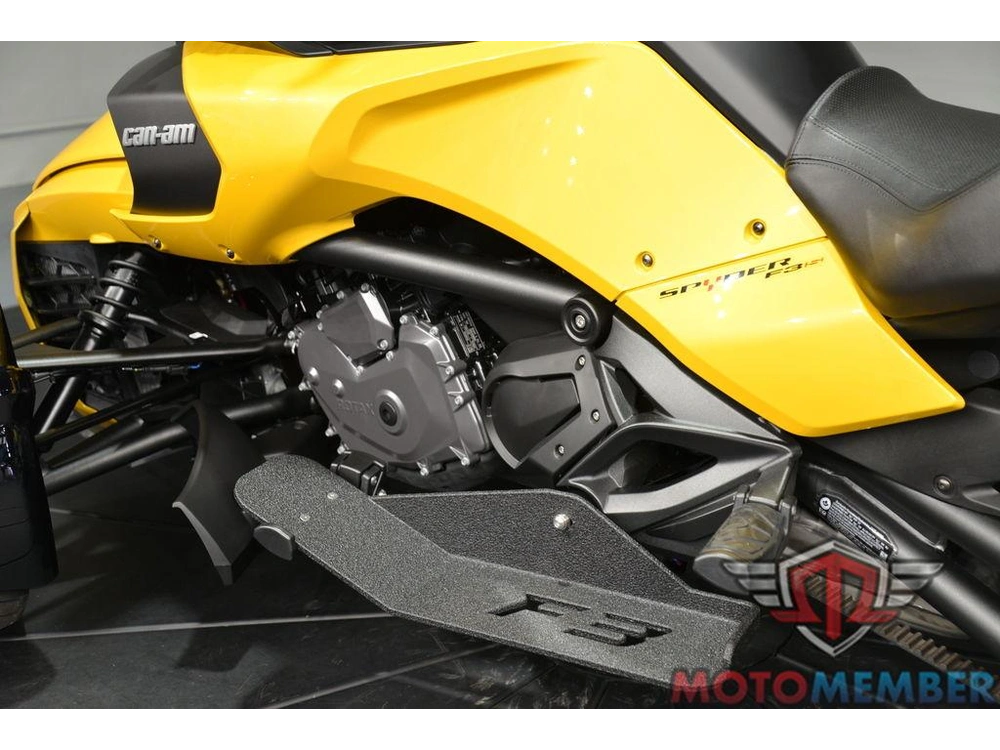 2026 Can-am Spyder F3-s alt