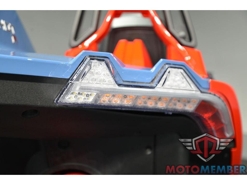 2025 Polaris Slingshot R (AutoDrive) for Sale