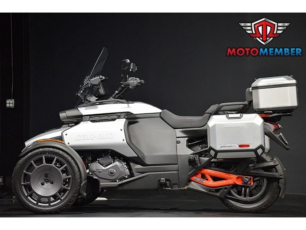 2025 Can-am Canyon Xt alt