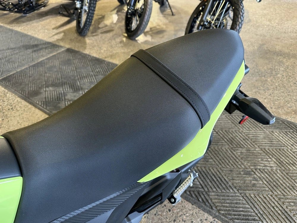 2026 Kawasaki Z125 Pro alt