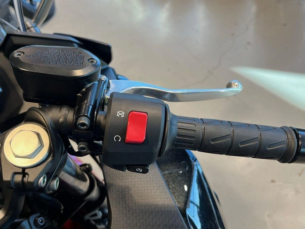 2026 Kawasaki Ninja® 500 Se Abs alt