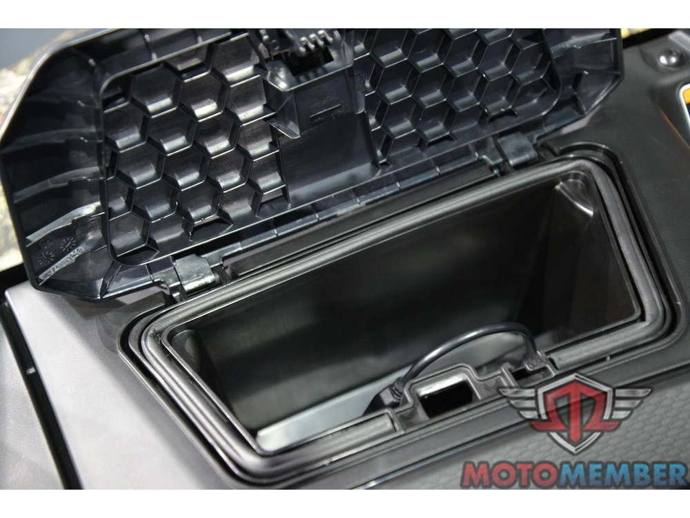 2026 Can-am Defender Xt Hd11 With 10.25 In.display Dark Wildland Camo alt