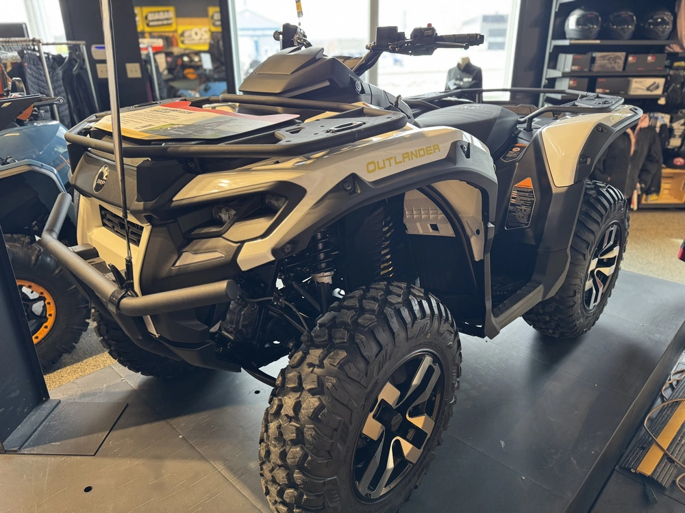 2026 Can-am Outlander Electric alt