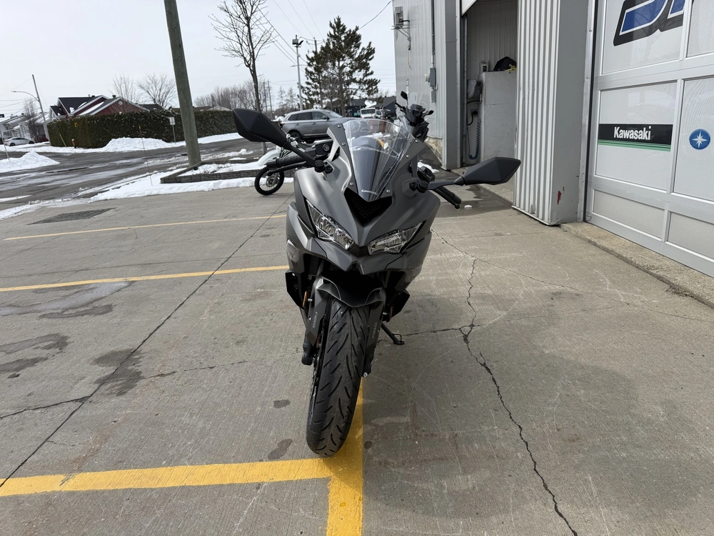 Kawasaki Ninja Zx-4rr 2026 alt
