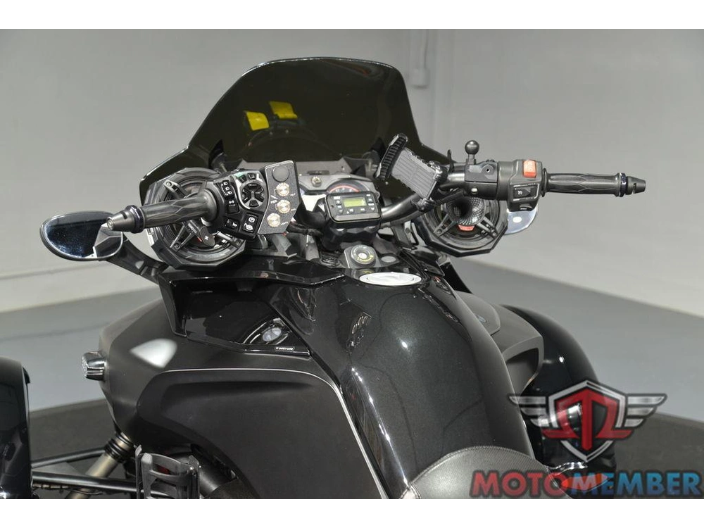 2017 Can-am Spyder® F3 6-speed Semi-automatic (se6) alt