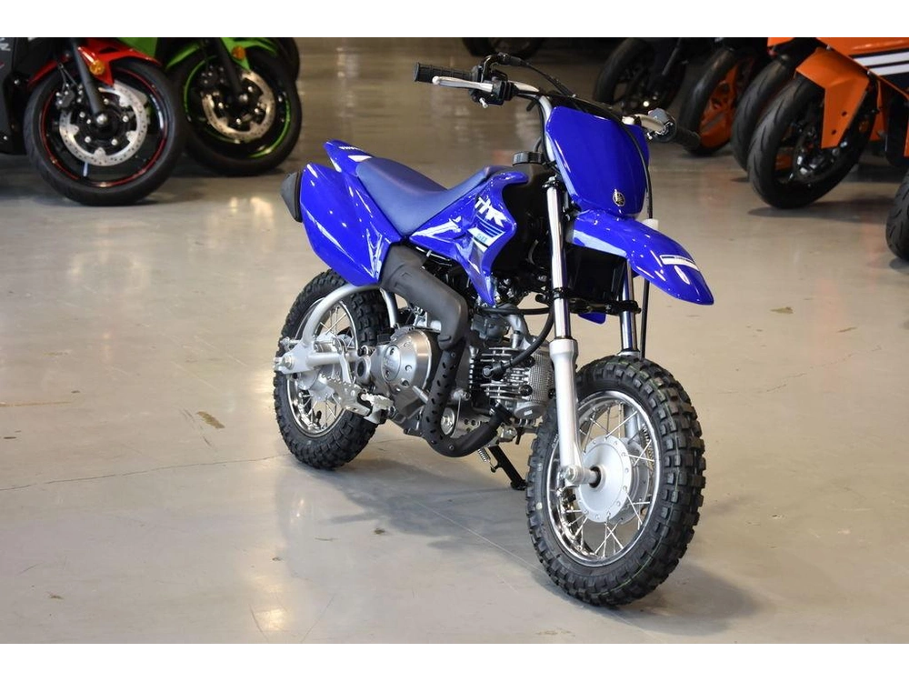 2025 Yamaha Tt-r50e alt