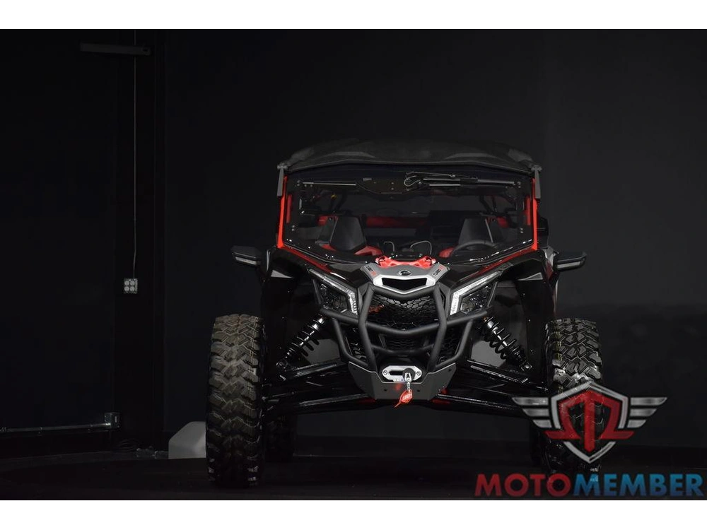 2025 Can-am Maverick X3 Ds Turbo Fiery Red & Hyper Silver alt