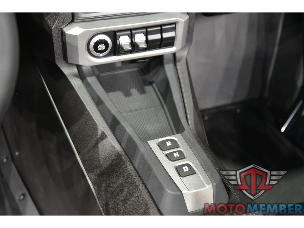 2025 Slingshot Slingshot® Sl Autodrive Jet Black alt