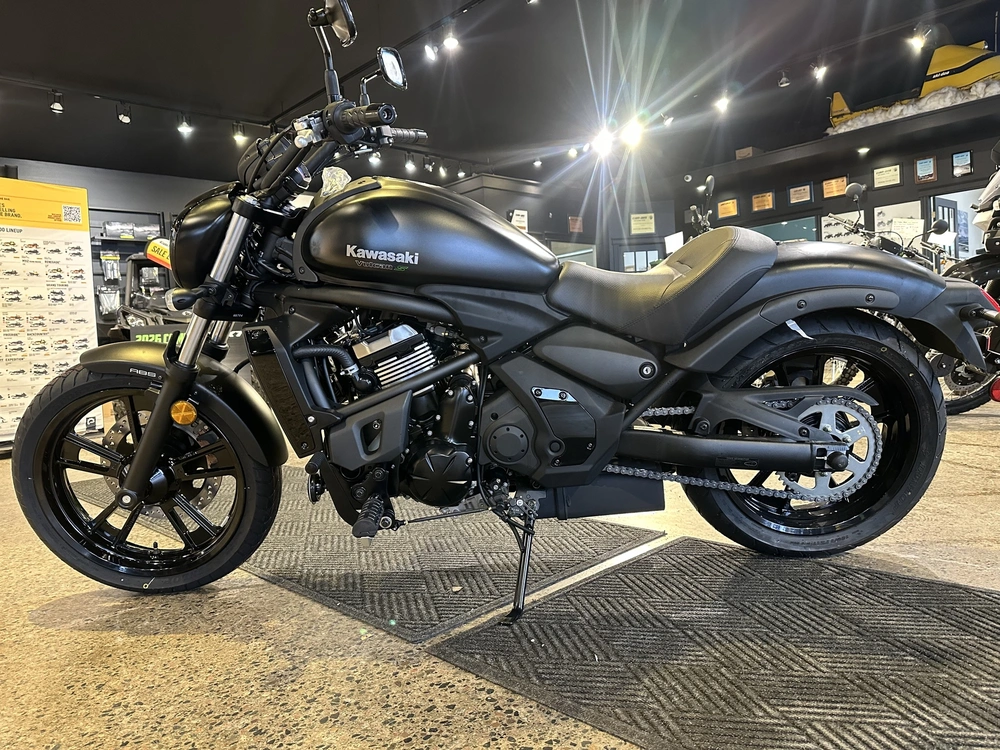 2026 Kawasaki Vulcan S alt