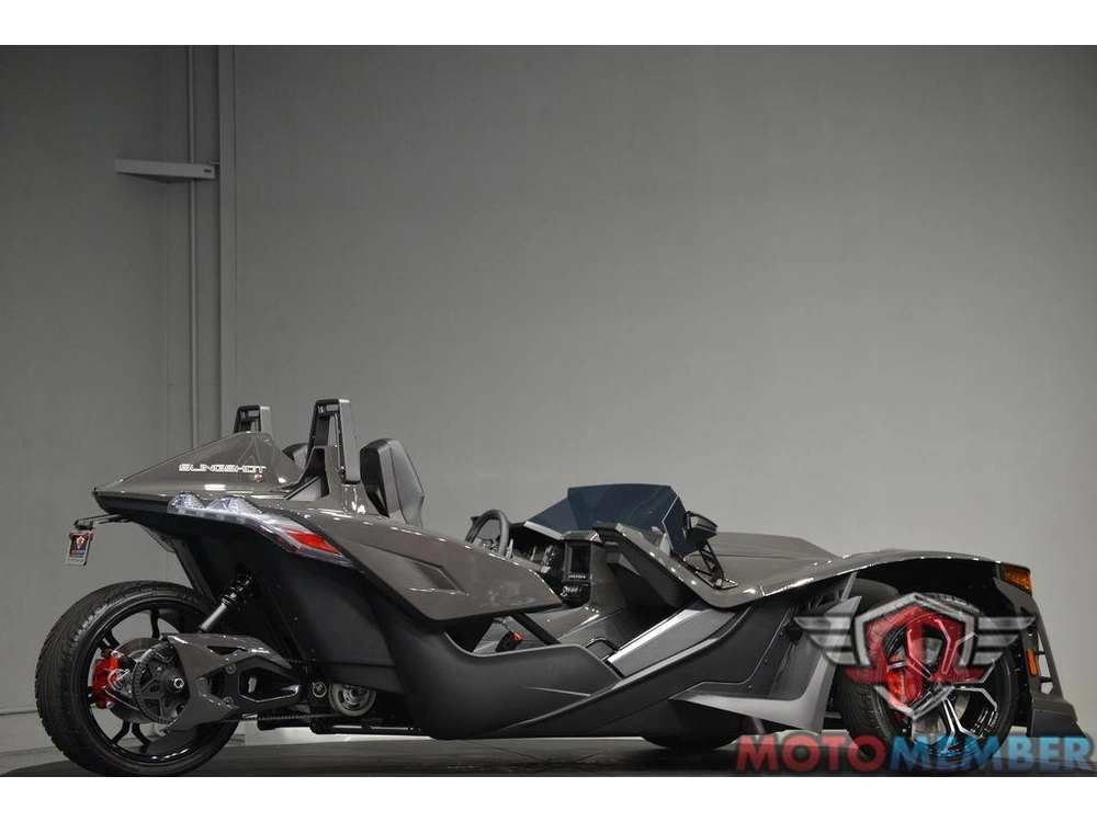 2025 Slingshot Slingshot® R alt