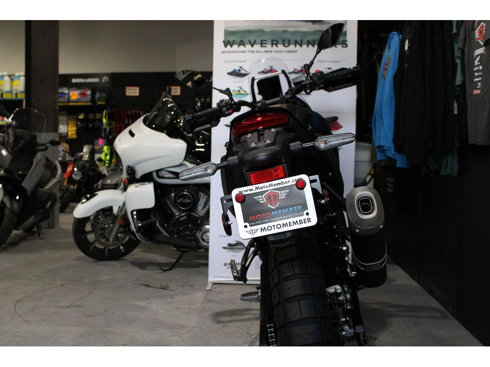 2025 Yamaha Tenere 700 alt