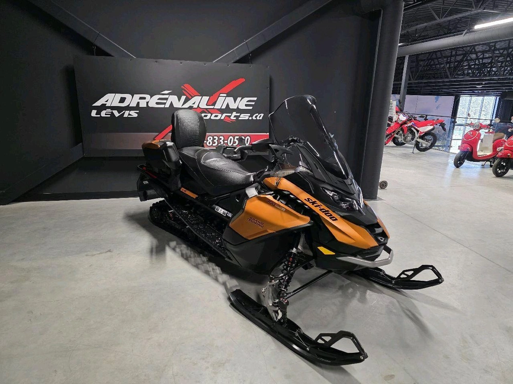 Ski-doo Grand Trg Le Platinum 900 2025 alt
