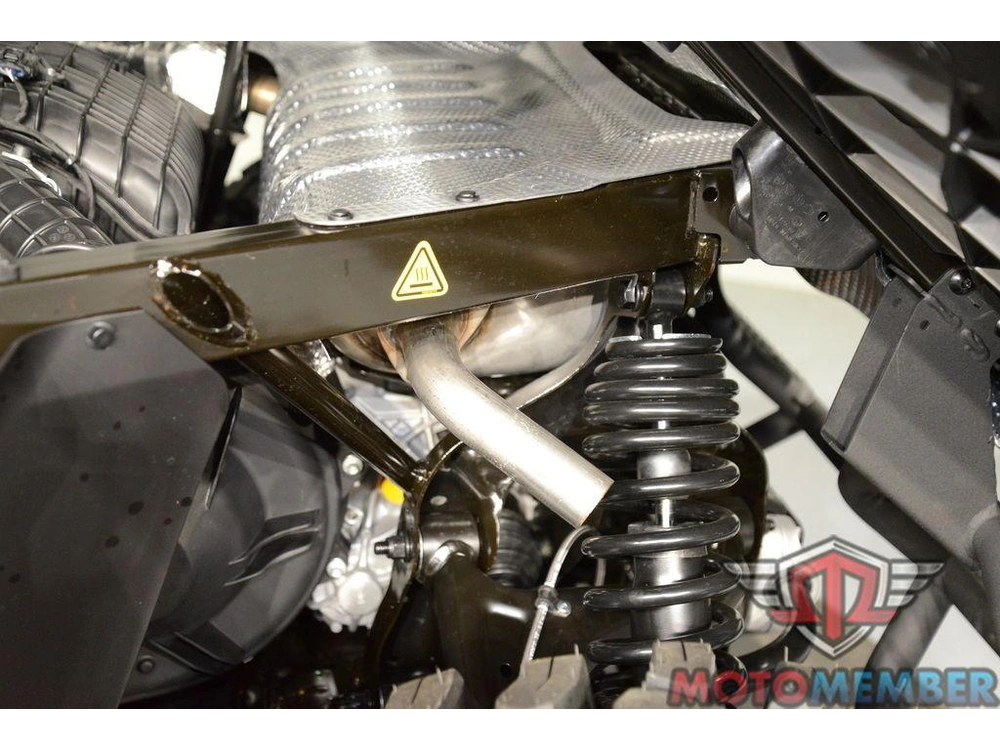 2026 Can-am Defender Max X Mr Hd11 With Half-doors alt