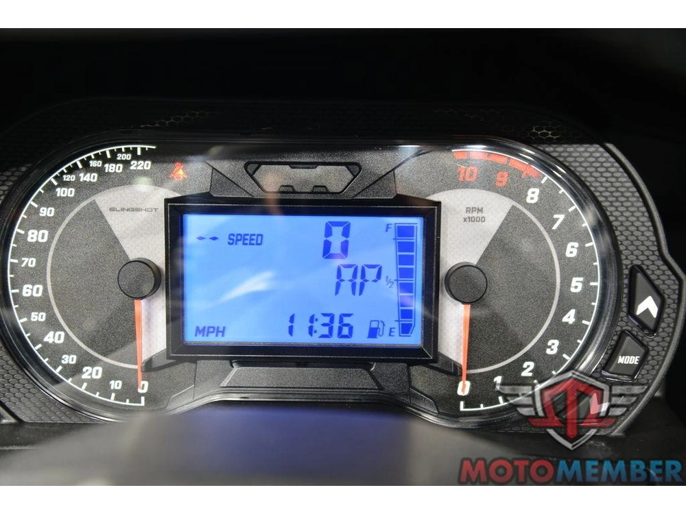 2025 Slingshot Slingshot® Slr Autodrive Graphite Gloss alt