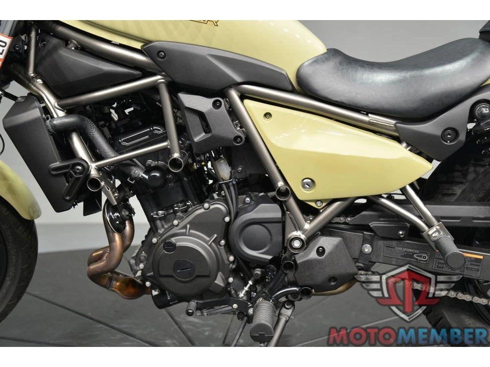 2025 Kawasaki Eliminator® Abs alt
