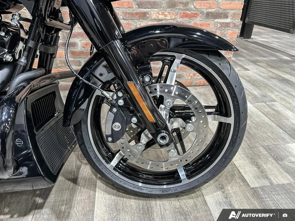 2026 Harley-davidson Road Glide alt