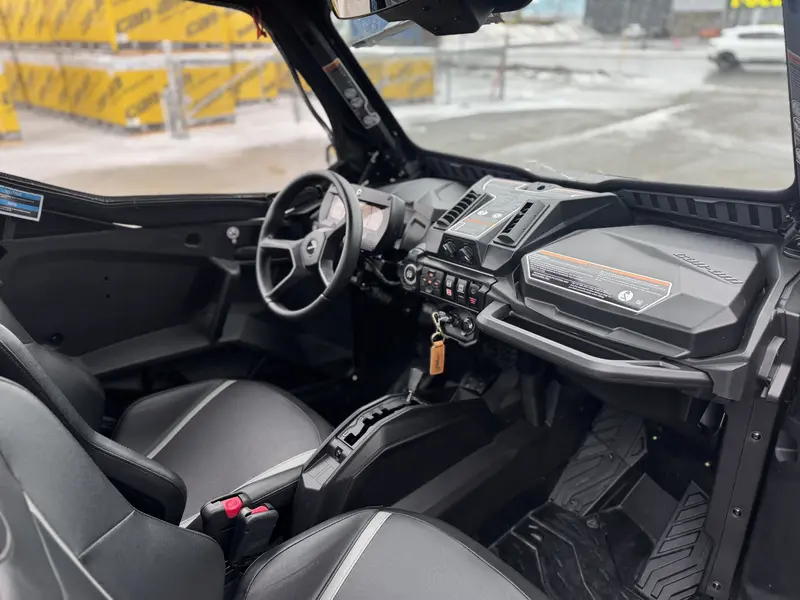 2026 Can-Am Commander XT 1000R