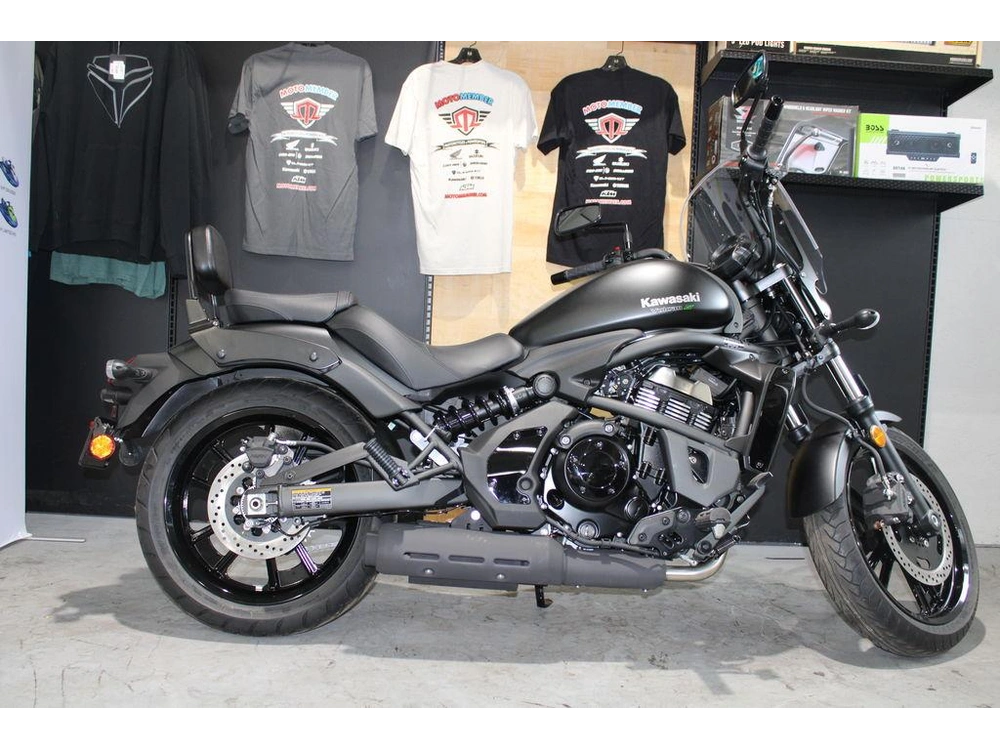 2025 Kawasaki Vulcan® S alt
