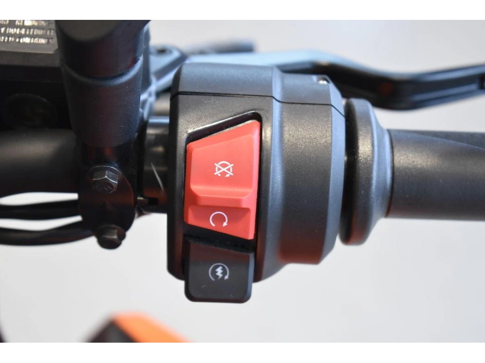 2024 Ktm 390 Duke alt