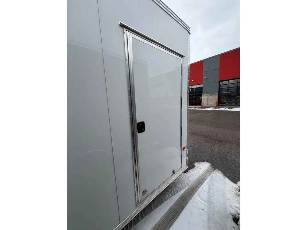 2026 High Country Xpress Xlt alt