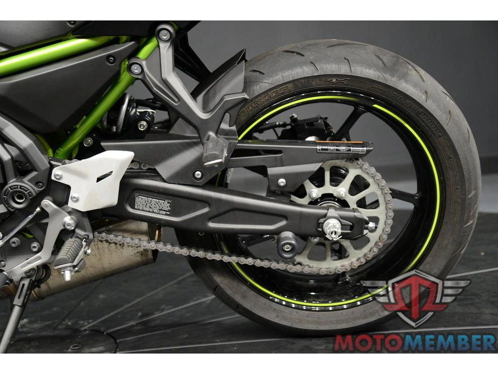 2022 Kawasaki Z650 alt