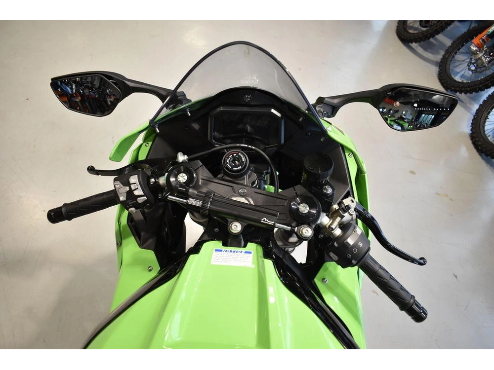 2025 Kawasaki Ninja® Zx™-10r Krt Edition alt