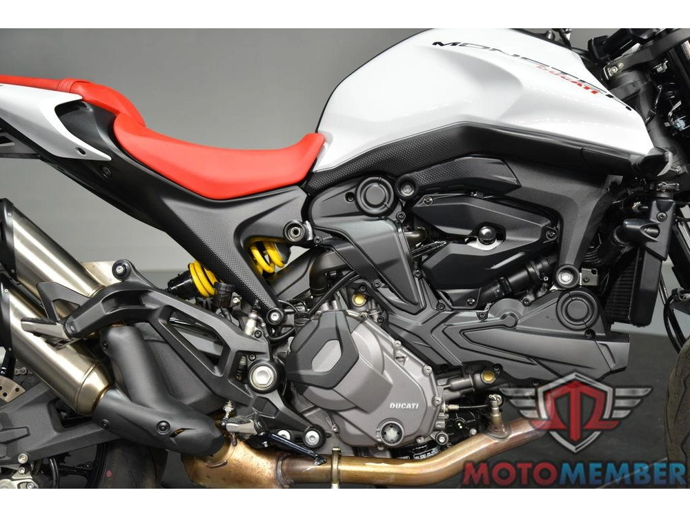 2024 Ducati Monster Plus Iceberg White alt
