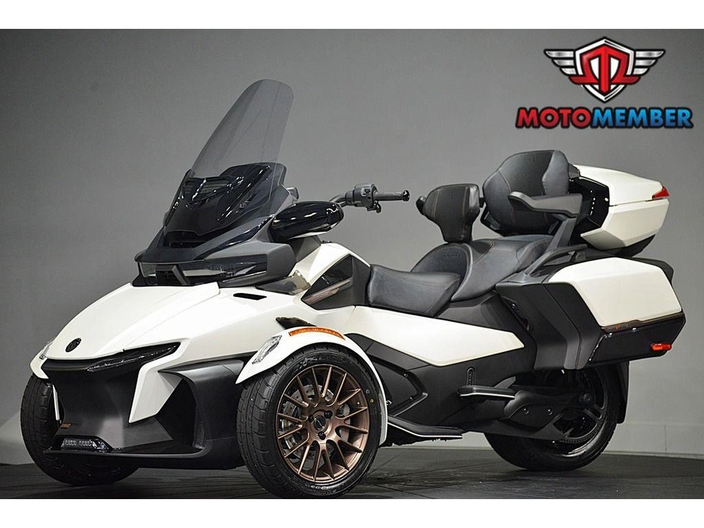 2025 Can-am Spyder Rt Sea-to-sky alt