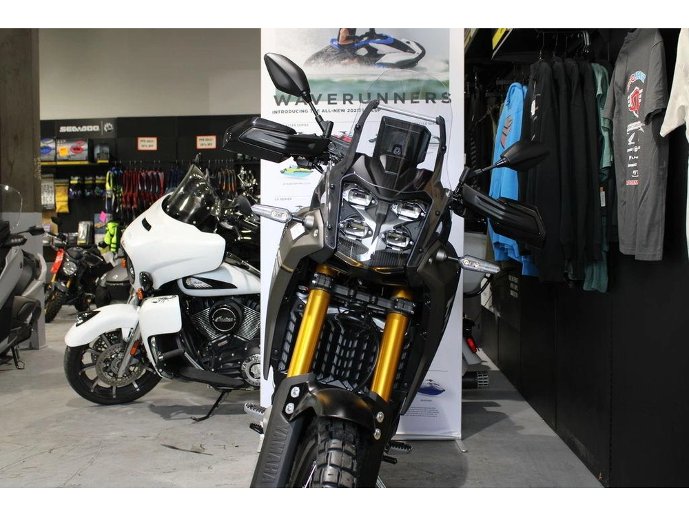 2025 Yamaha Tenere 700 alt