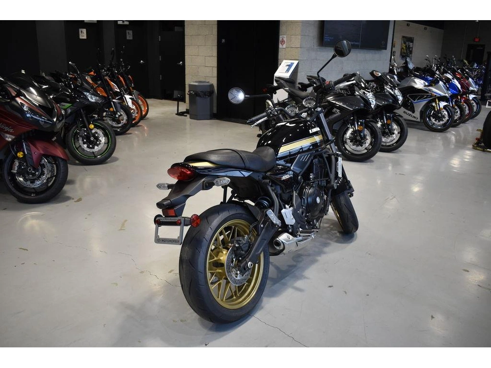 2025 Kawasaki Z650rs Abs alt