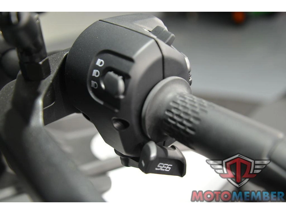 2026 Can-am Canyon alt