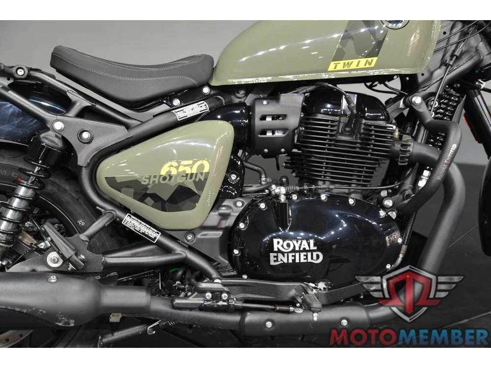 2024 Royal Enfield Shotgun 650 Drill Green alt